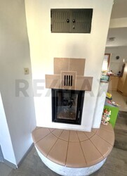 Kamin-Holz-Heizung