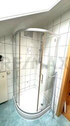 Bad mit Dusche