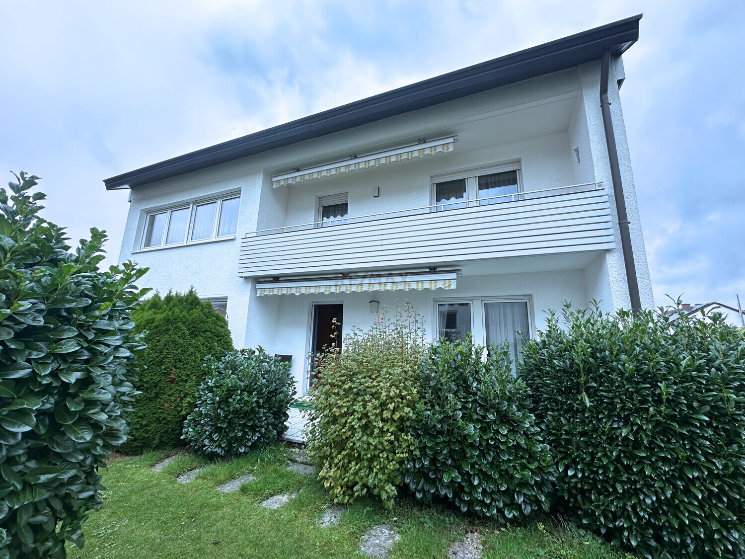 Hausansicht vom Garten aus