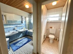 Bad und WC OG