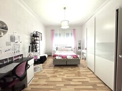 Kinderzimmer 1.OG
