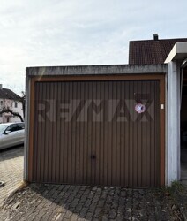 Garage Außenansicht