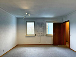 Schlafzimmer 1 OG1