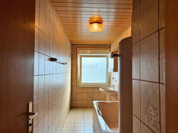 Badezimmer 1 OG2