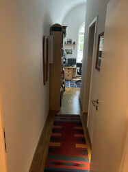 Flur zum Arbeitsbereich