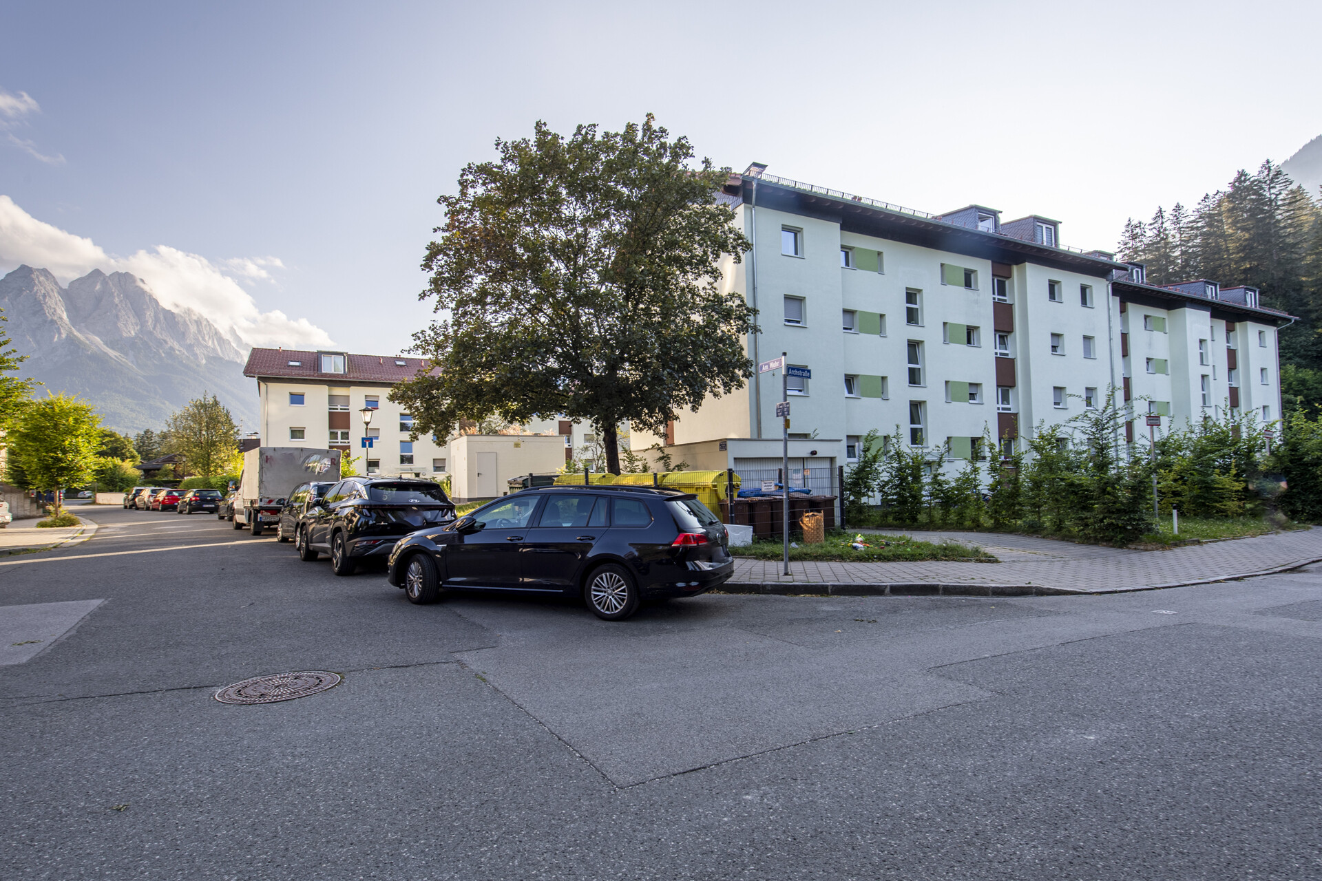 Straßenansicht Vorderseite