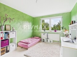 Schlafzimmer 2 OG