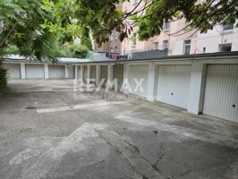 Garagenhof