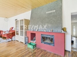 Kamin EG