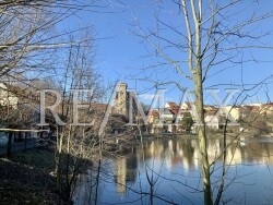 Blick zum Schloss