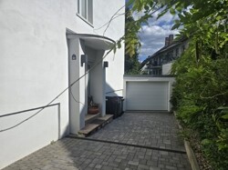 Eingang/Durchfahrt