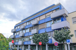 23 Boden rechts vorne