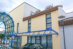 25 Boden hinten links