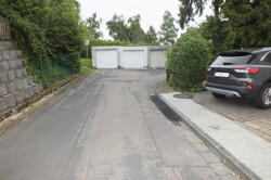Strasse Garagenhof 