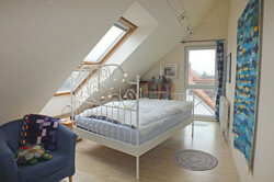 Arbeiten/Gast Spitzboden