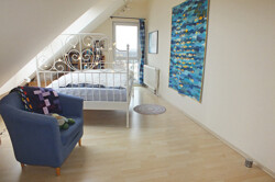 Arbeiten/Gast Spitzboden