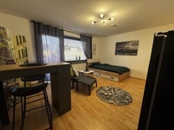 Wohn & Schlafzimmer