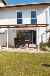 Terrasse mit Überdachung