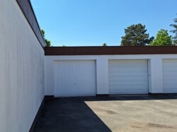 Garage am Haus