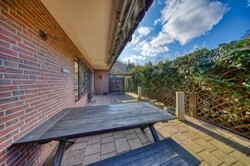 Terrasse West