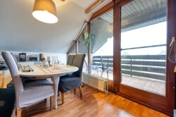 Wohnzimmer DG