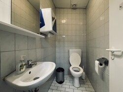 Damen WC