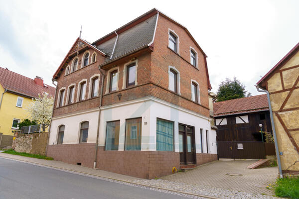 Straßenansicht