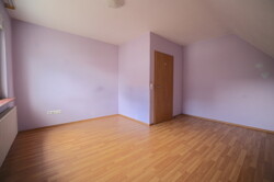 Schlafzimmer 3
