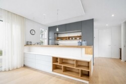 13_Küche und Eigang