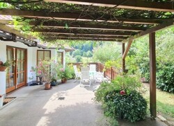 Terrasse mit Pergola