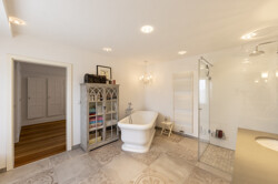 Master-Badewanne