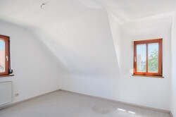 Schlafzimmer OG