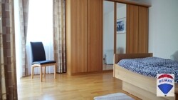 Haus rechts
