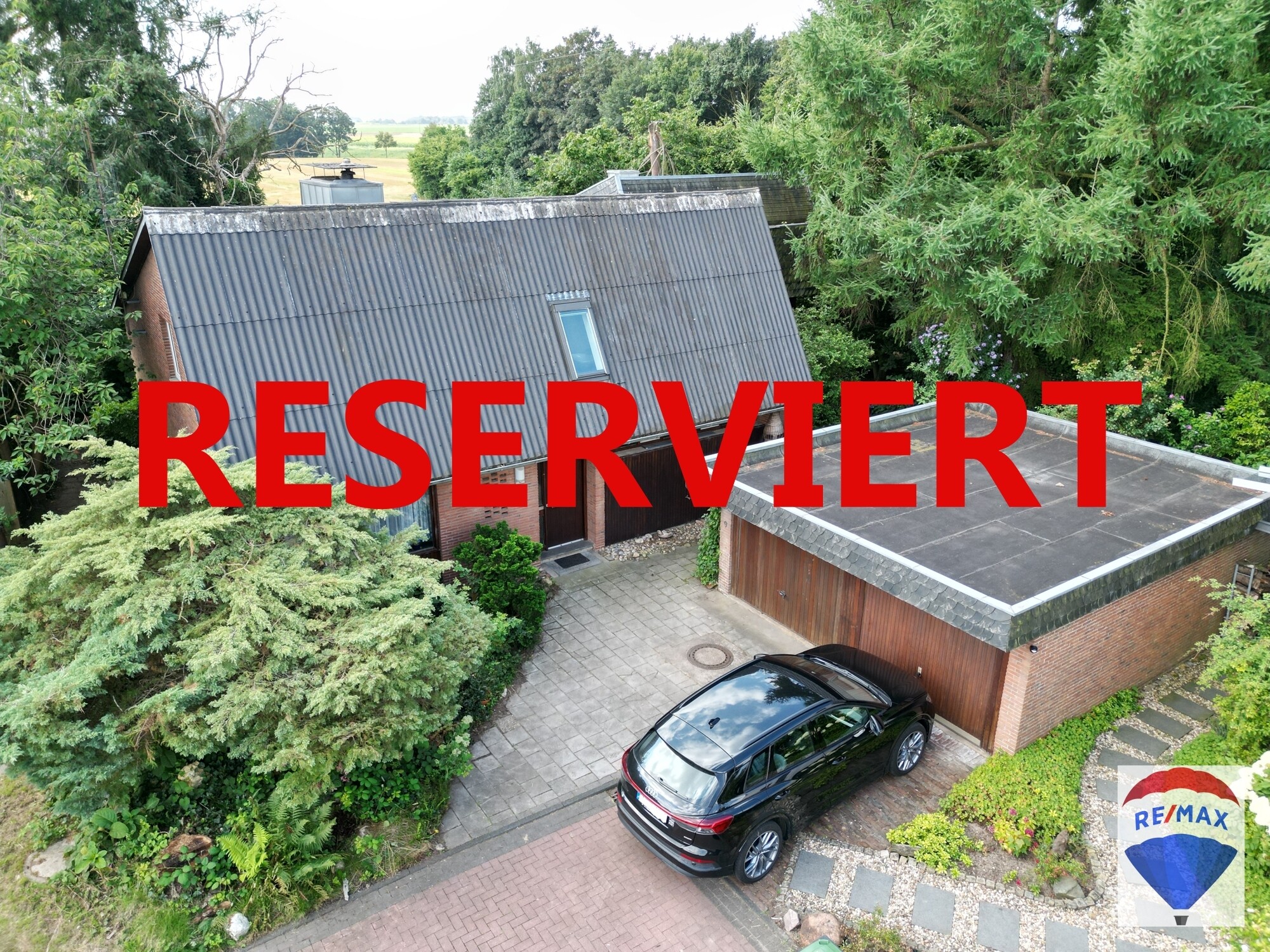 RESERVIERT