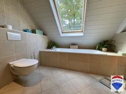 Badezimmer OG