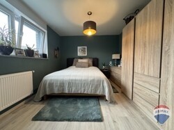 Schlafzimmer 67a
