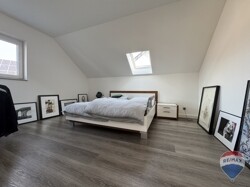 Schlafzimmer 1 67c