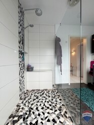 Badezimmer OG