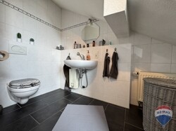Badezimmer 3.OG
