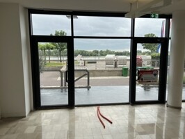 Eingang v d Rheinpromenade