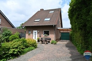 Carport und Garage
