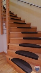 Treppe OG 64a