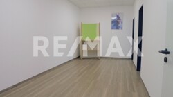 49P1078829-0003