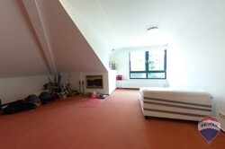 Zimmer 2 OG