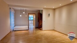 Wohnzimmer 64a