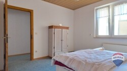 OG Schlafzimmer 1