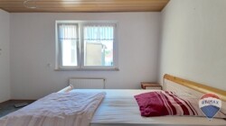 OG Schlafzimmer 1
