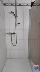 Badezimmer EG