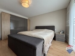 Schlafzimmer 2 OG