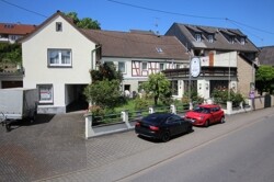 Straßenansicht